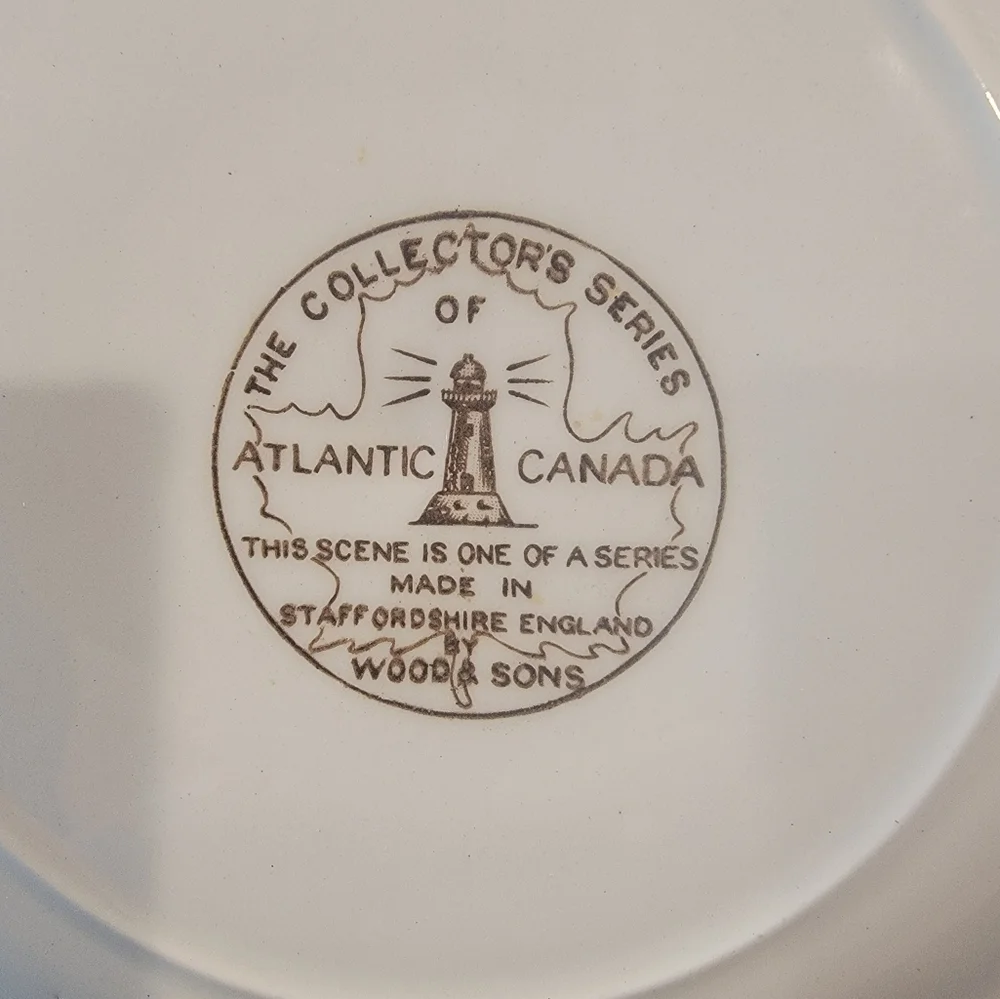 (J19) The collectors series of Atlantic Canada by woods and sons Plate